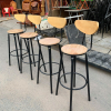Ghế quầy bar tựa gỗ
