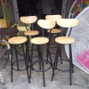 Ghế quầy bar tựa gỗ