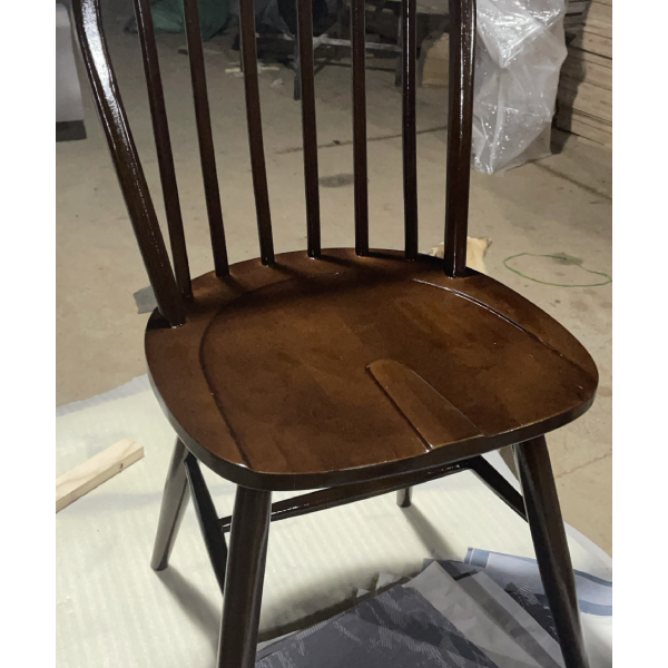 Ghế Gỗ Ikea Windsor Nâu Mặt Lõm