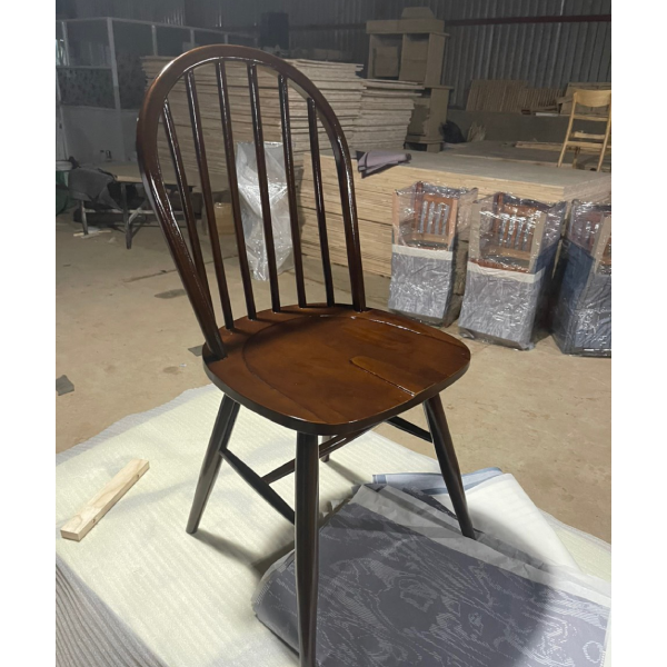 Ghế Gỗ Ikea Windsor Nâu Mặt Lõm
