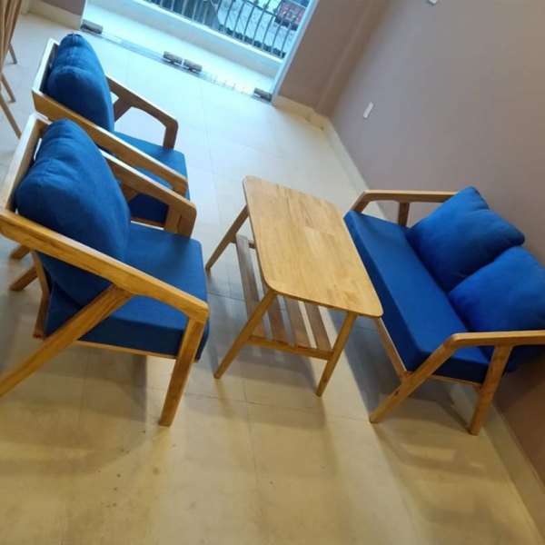 Sofa cafe gỗ katakana giá tại xưởng