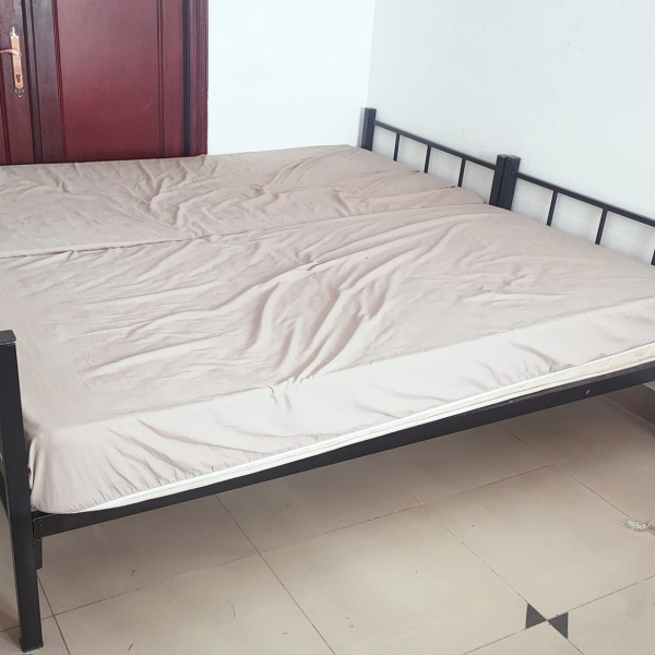 Thanh lý giường sắt 1m cho homestay