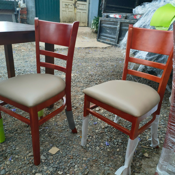 Thanh lý Ghế Cafe Nhà Hàng Cabin Nâu Đậm Mới 100% Khách Đặt Sai Màu