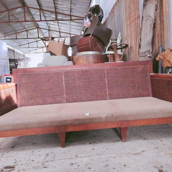 Thanh Lý Băng Ghế Gỗ Sồi (đệm cũ)